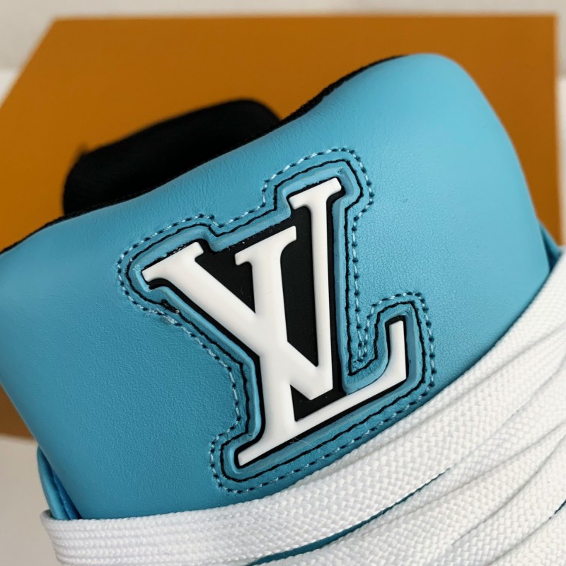 L0*is V*t0n TRAINER SNEAKERS