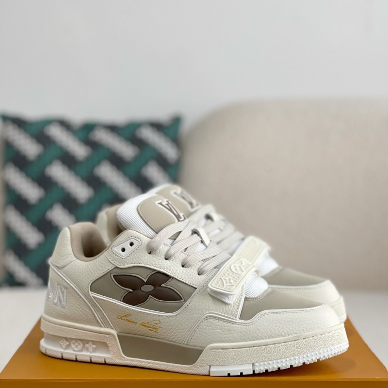 L0*is V*t0n TRAINER SNEAKERS