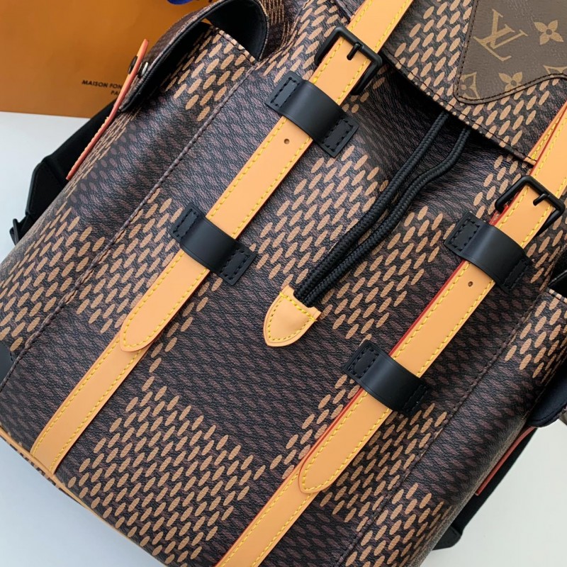 L0*is V*t0n Medium-sized men’s matching colored backpack  M40350  Size：38*44*21cm