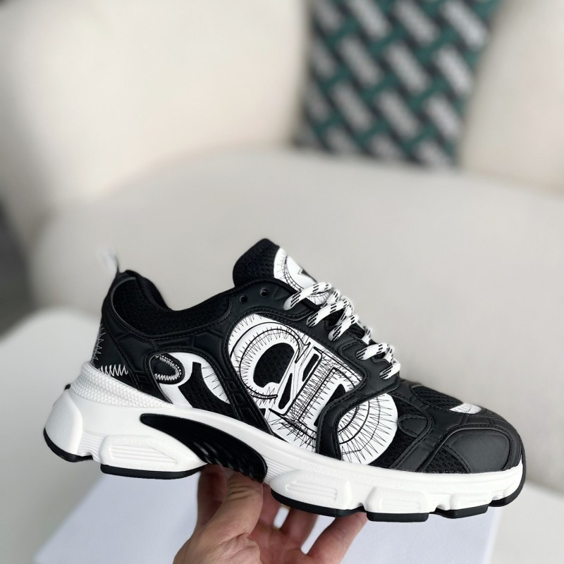 D*0r Running Sneakers