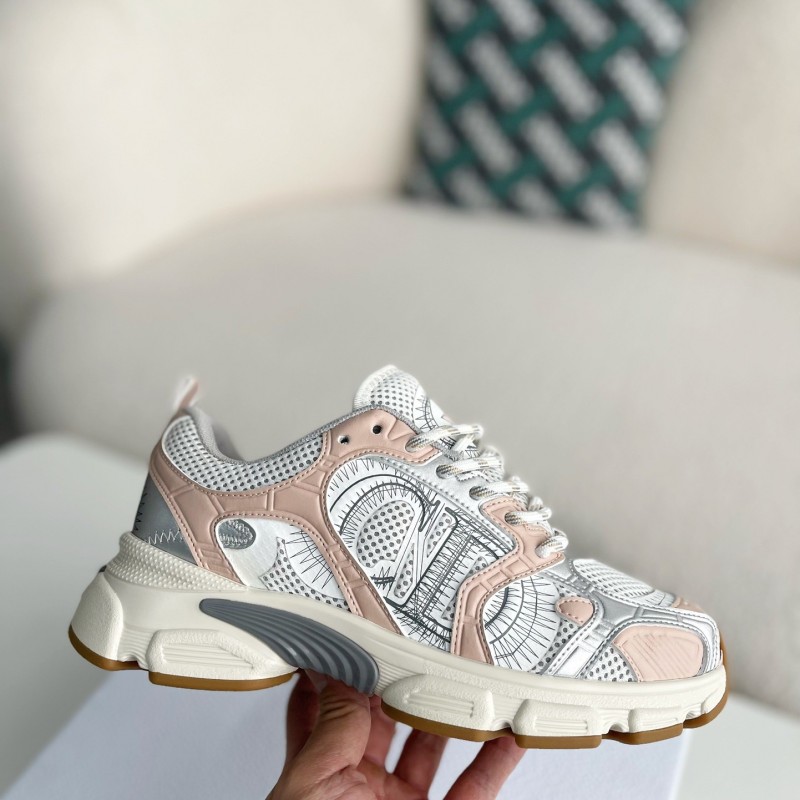 D*0r Running Sneakers