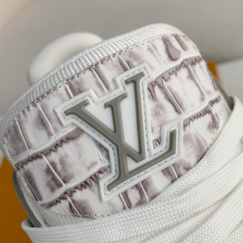 L0*is V*t0n TRAINER SNEAKERS