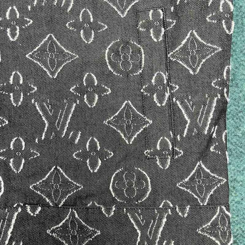 L0*is V*t0n  shirt jacket