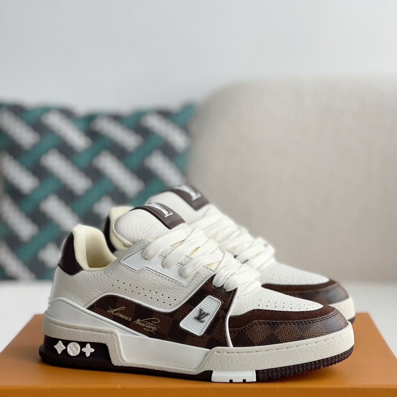 L0*is V*t0n TRAINER SNEAKERS