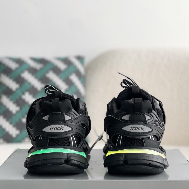 Ba*len*cia*ga Track 1.0 track led Trainers