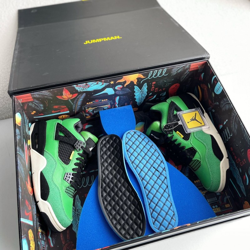 Jordan 4 Manila Sneakers