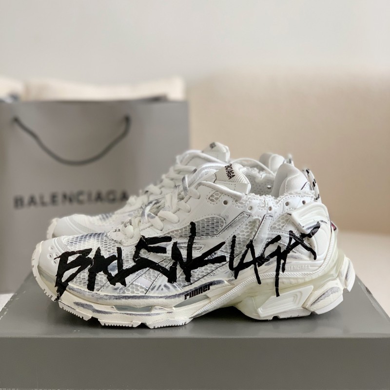 Ba*len*cia*ga sneakers