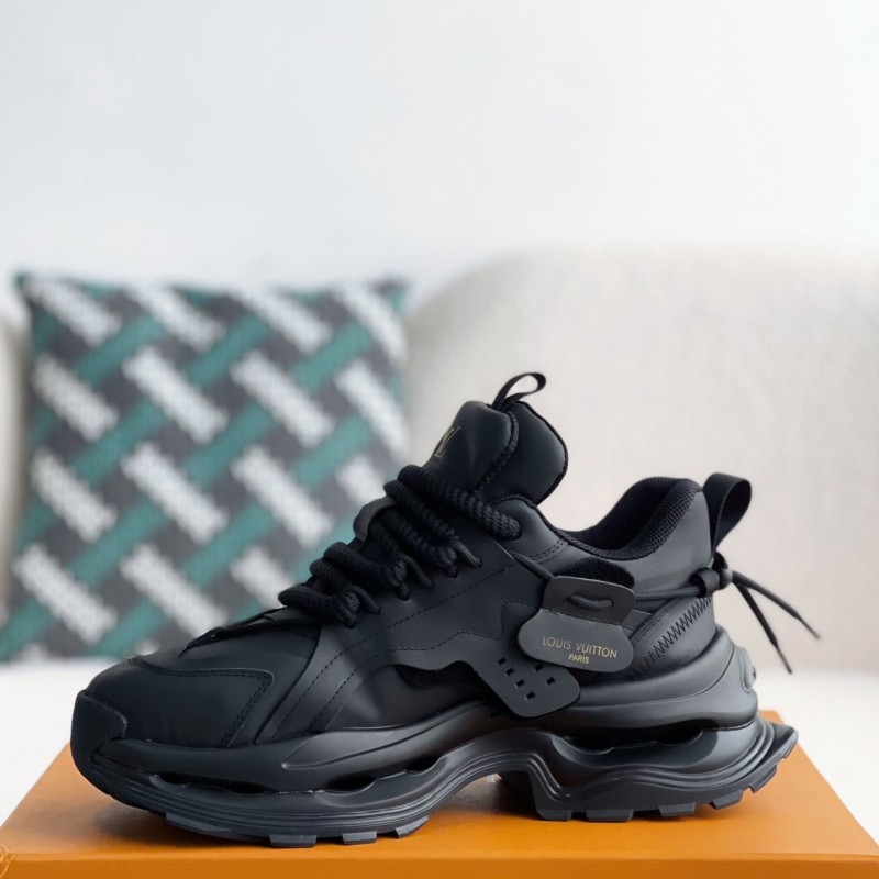 L0*is V*t0n CASUAL SNEAKERS