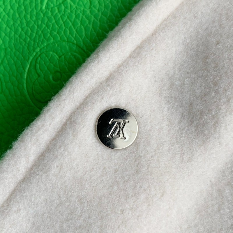 L0*is V*t0n  Jackets