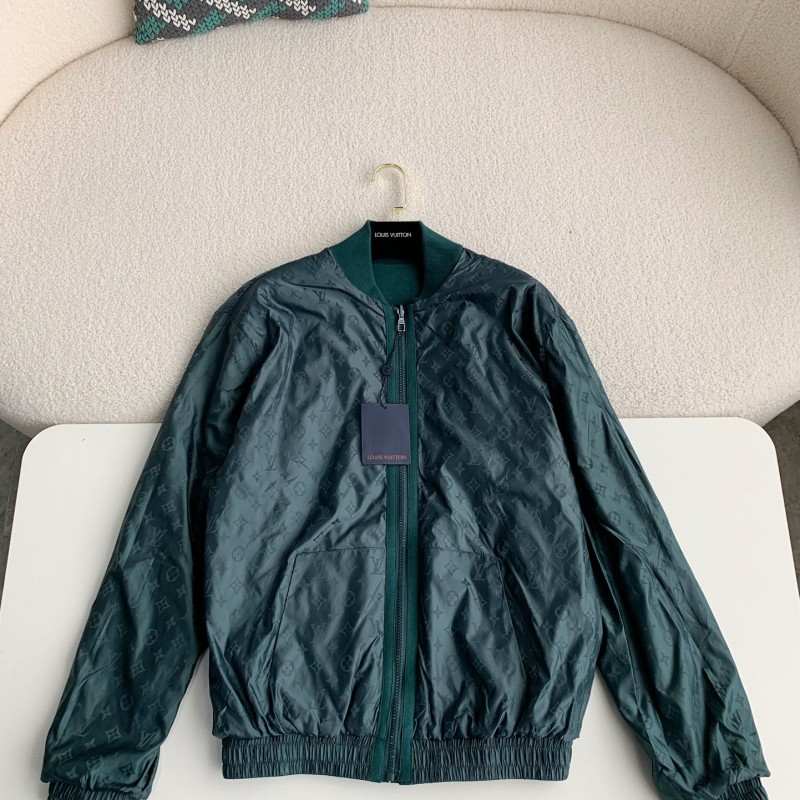 L0*is V*t0n  Jackets