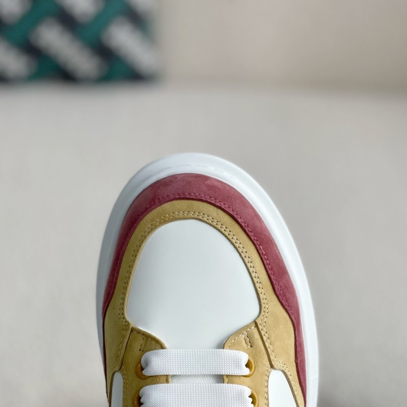 Ale*d*r M*Q*en MQ Jelly Tail Sneakers