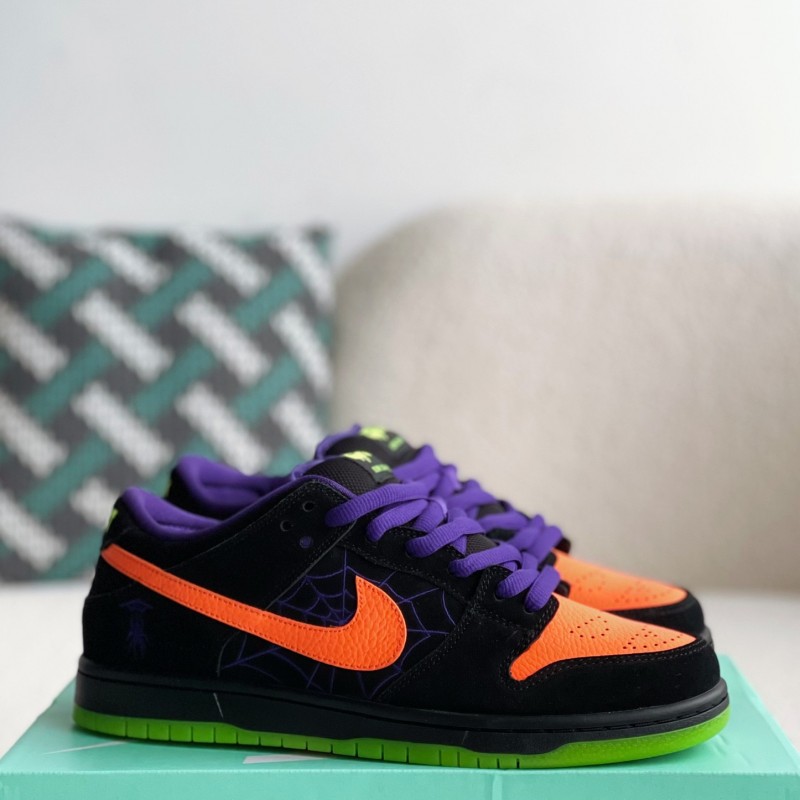 Nike Dunk SB "Night of Mischief" Halloween Suede