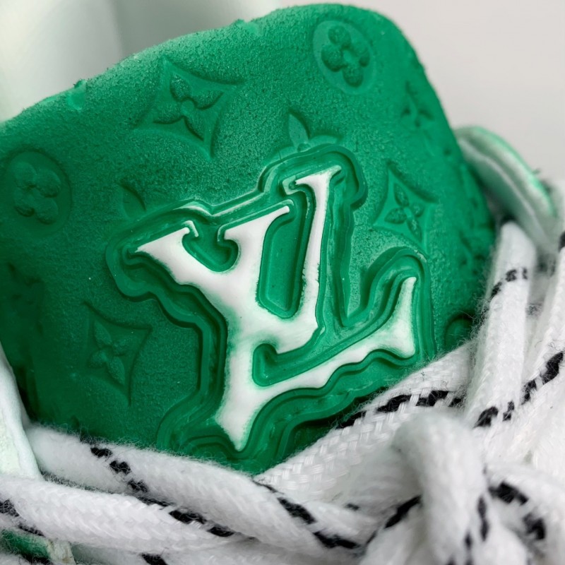 L0*is V*t0n TRAINER SNEAKERS