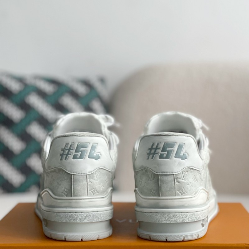 L0*is V*t0n TRAINER SNEAKERS