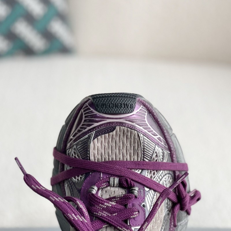 Ba*len*cia*ga Runner Sneakers