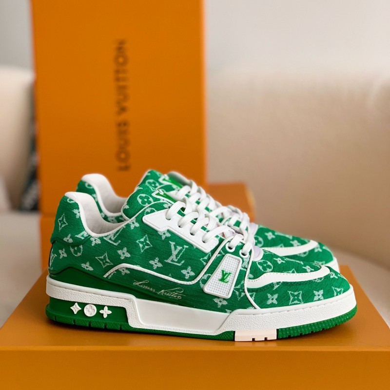 L0*is V*t0n TRAINER Sneakers