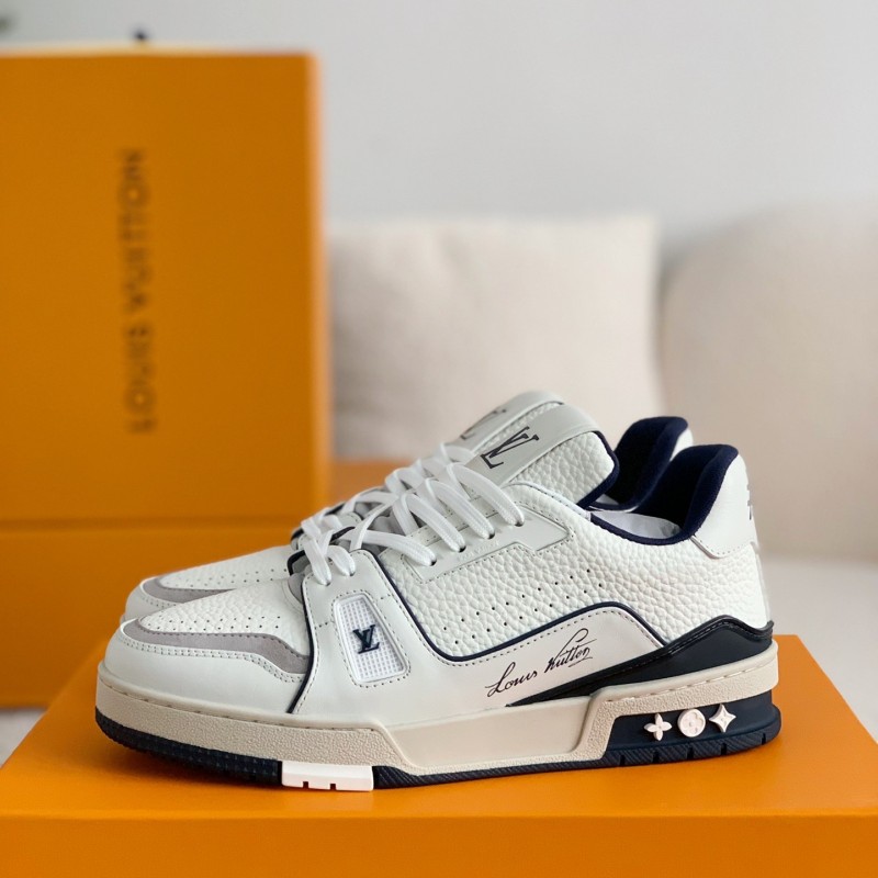 L0*is V*t0n TRAINER Sneakers