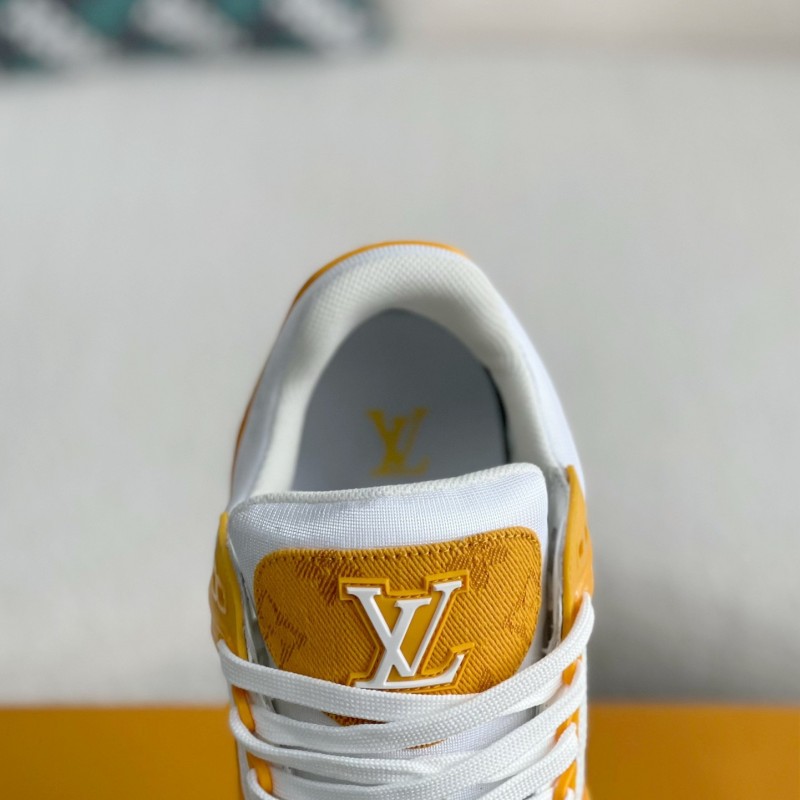 L0*is V*t0n TRAINER 1A8FN8 Sneakers