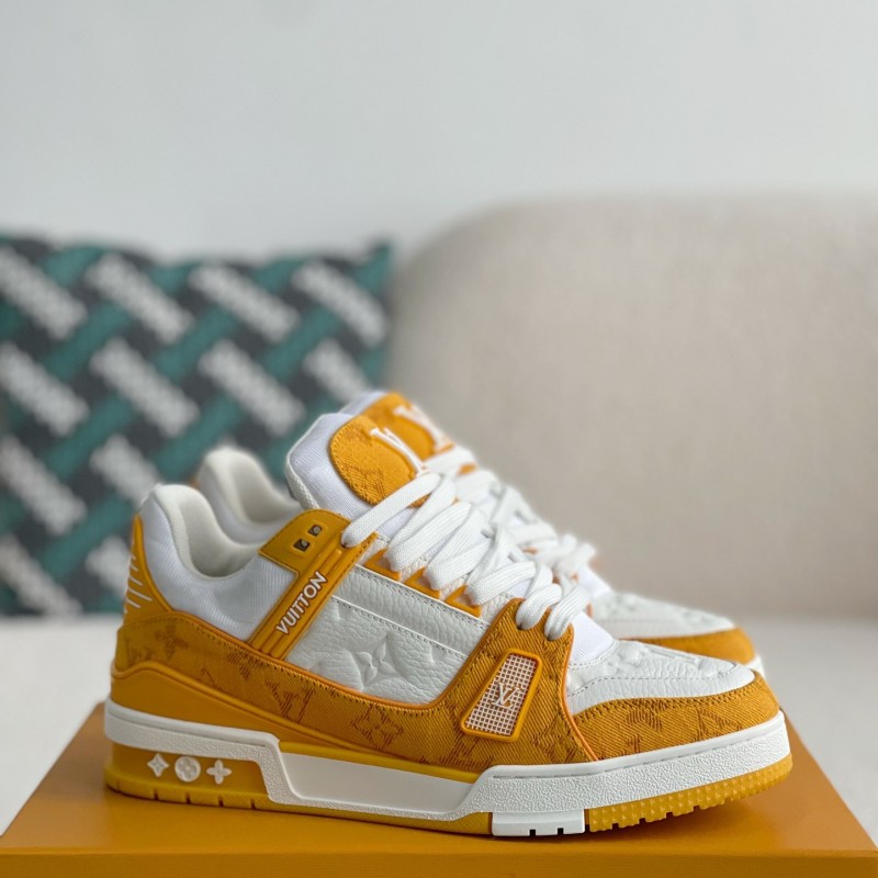 L0*is V*t0n TRAINER 1A8FN8 Sneakers