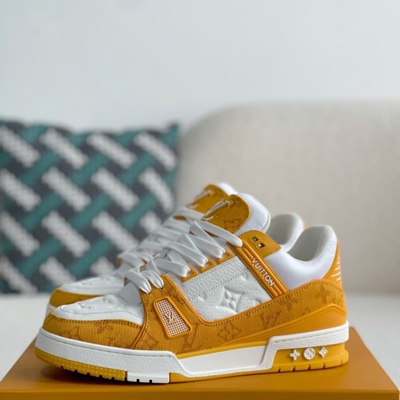 L0*is V*t0n TRAINER 1A8FN8 Sneakers