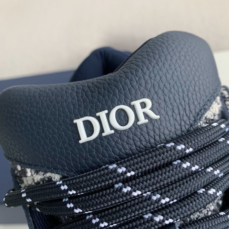 D*0r B9S Sneakers