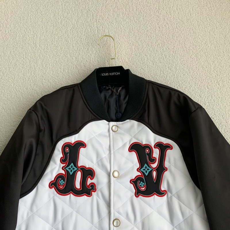 L0*is V*t0n  Jackets