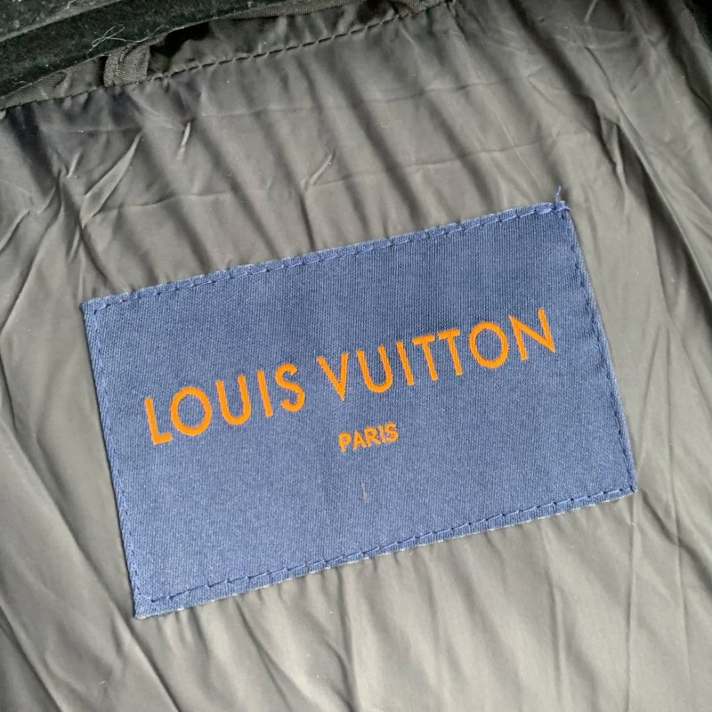 L0*is V*t0n LOGO Down Jacket
