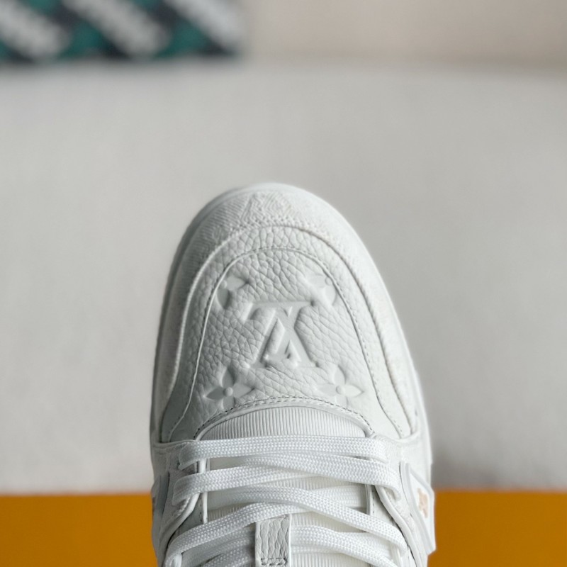 L0*is V*t0n Trainer1A8FN8 Sneakers