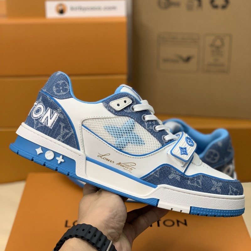 L0*is V*t0n TRAINER Sneakers