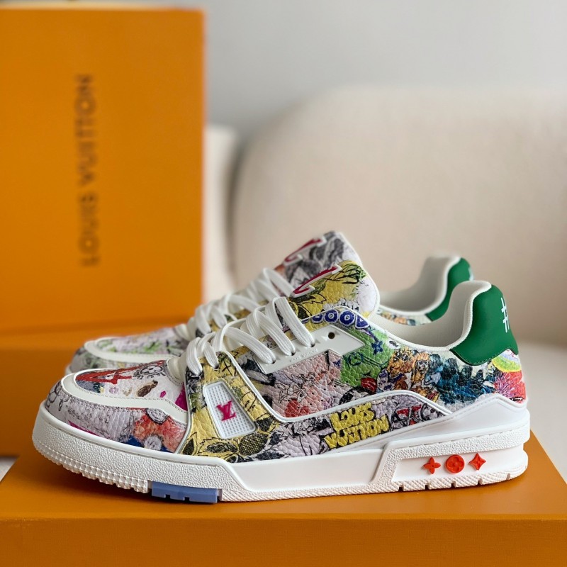 L0*is V*t0n Trainer sneakers