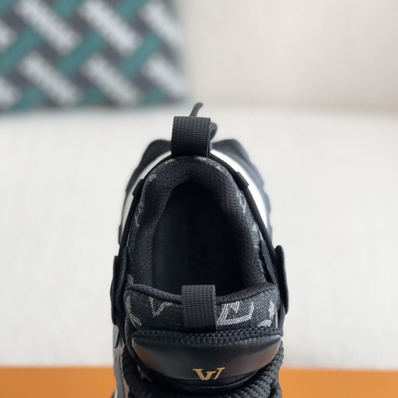 L0*is V*t0n CASUAL SNEAKERS