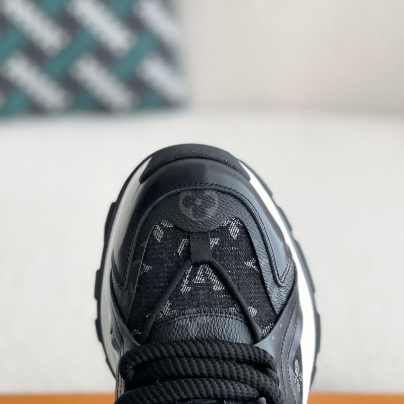 L0*is V*t0n CASUAL SNEAKERS