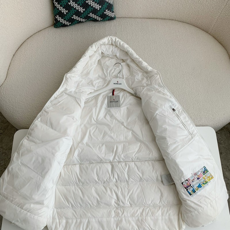 Moncler Montbeliard down jacket