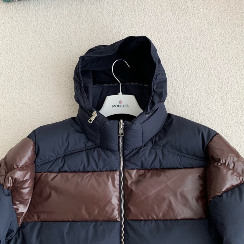 Moncler Montbeliard down jacket