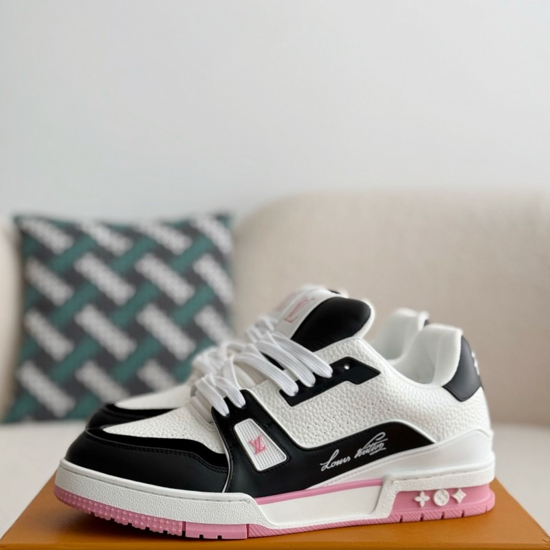 L0*is V*t0n TRAINER SNEAKERS