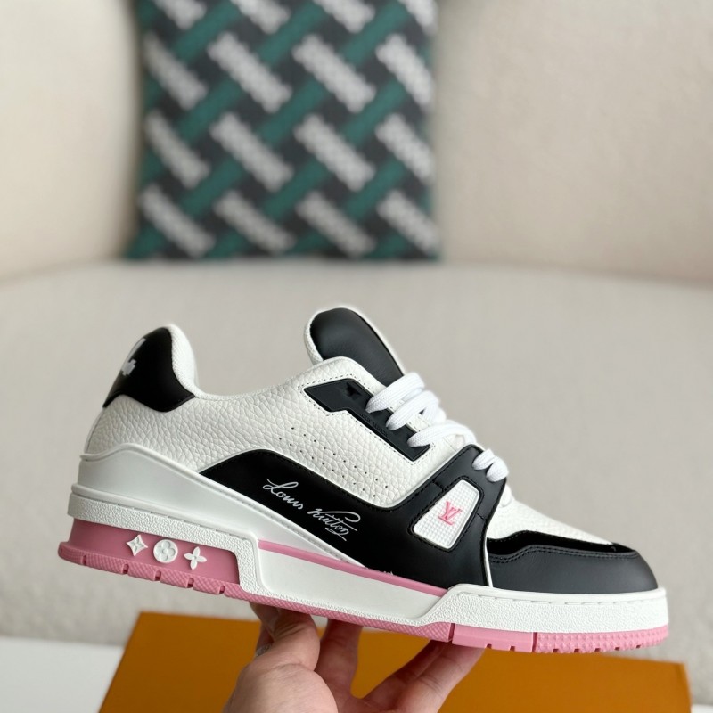 L0*is V*t0n TRAINER SNEAKERS