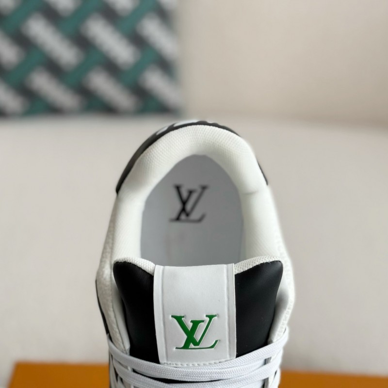L0*is V*t0n TRAINER SNEAKERS