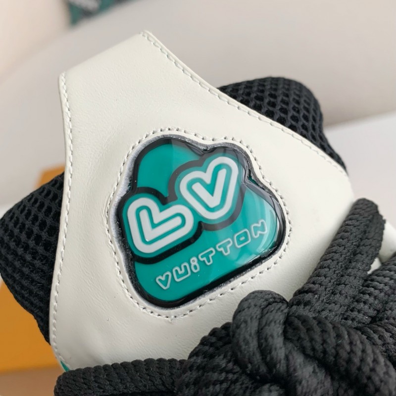 L0*is V*t0n RUNNER TATIC sneakers