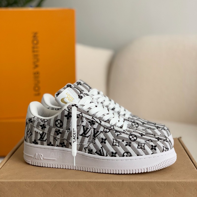 L0*is V*t0n × NIKE AIR FORCE 1 SNEAKER