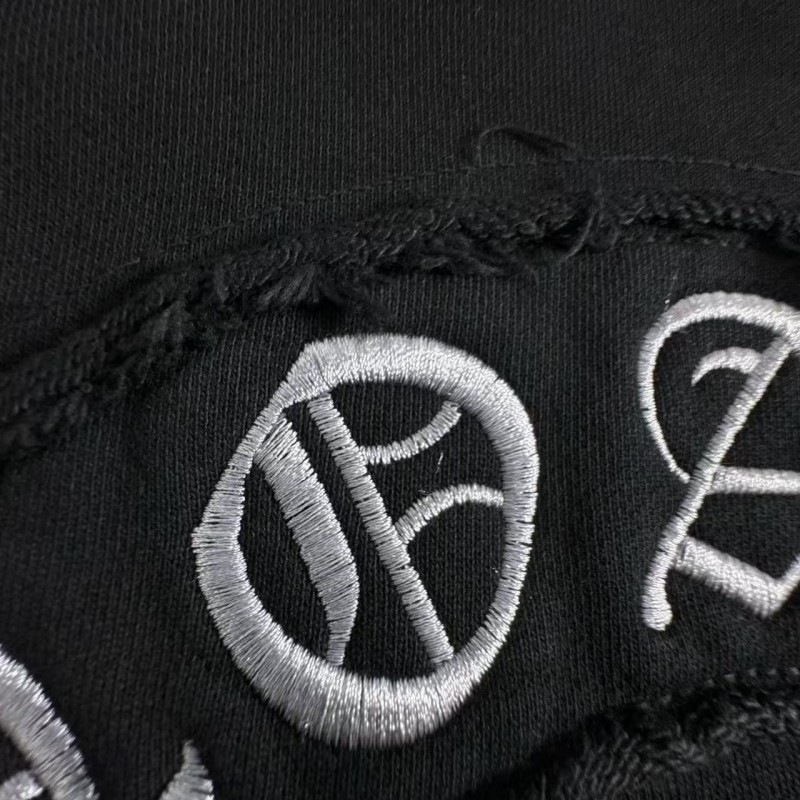 Ch**me He**ts Embroidered Crewneck Sweatshirt