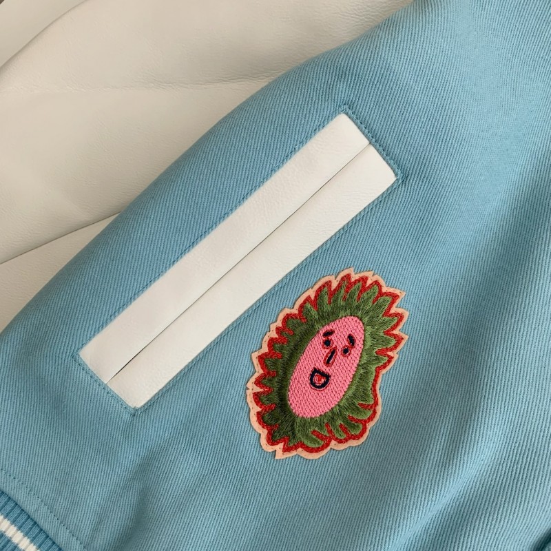 L0*is V*t0n  Jackets