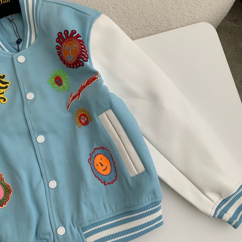 L0*is V*t0n  Jackets