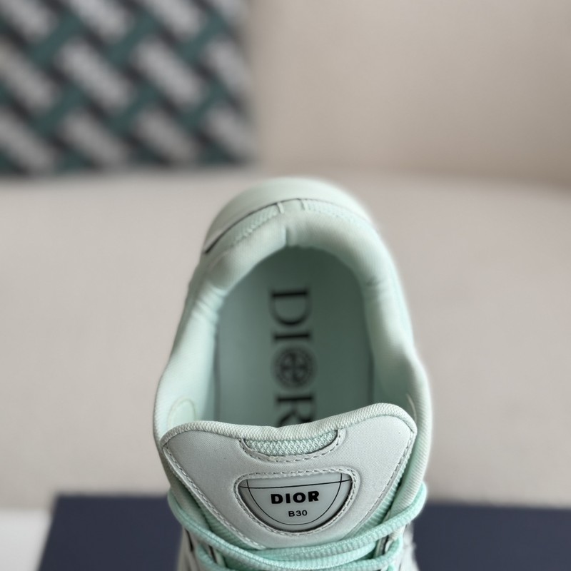 D*0r B30 New Sneaker