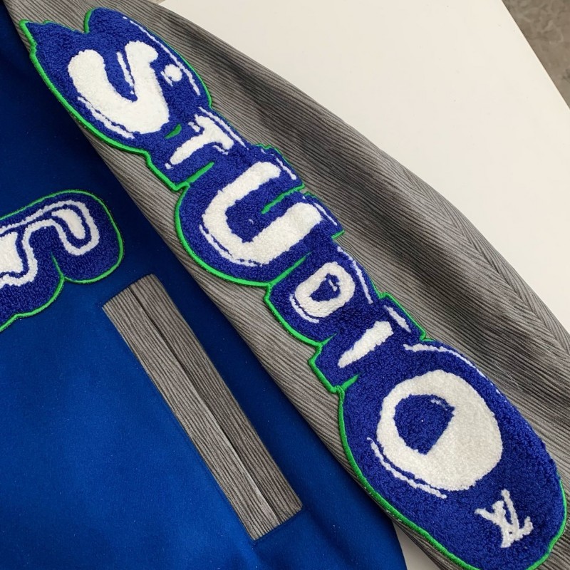 L0*is V*t0n  Jackets