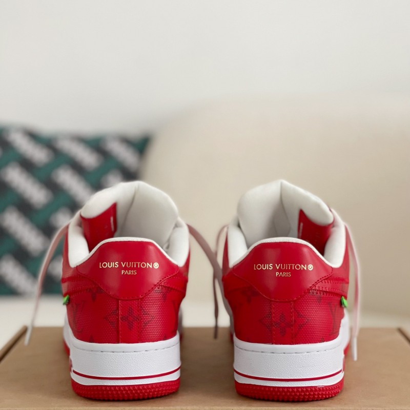 L0*is V*t0n × NIKE AIR FORCE 1 SNEAKER