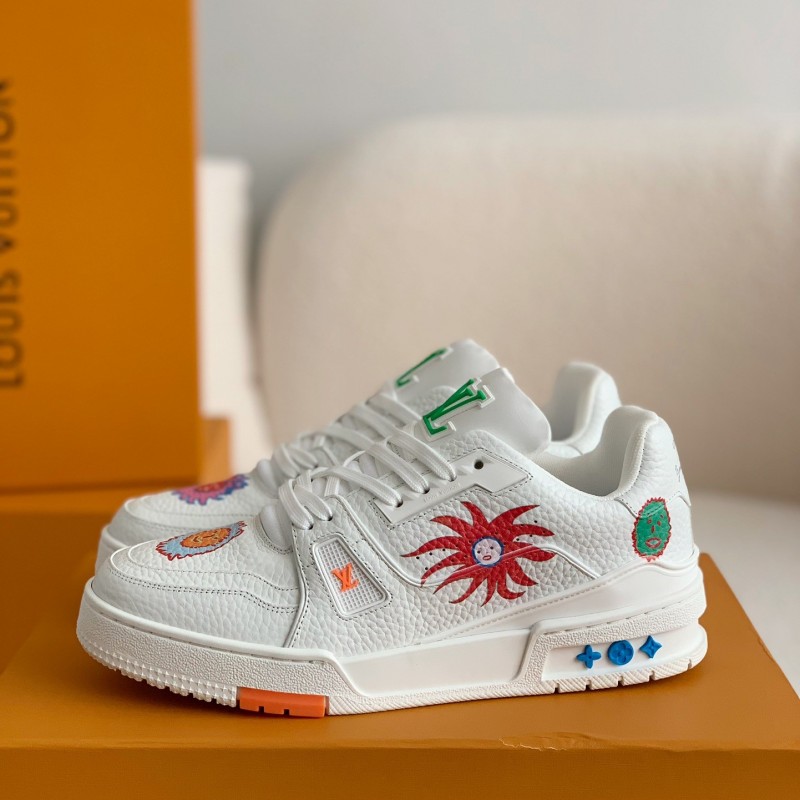 L0*is V*t0n TRAINER Sneakers