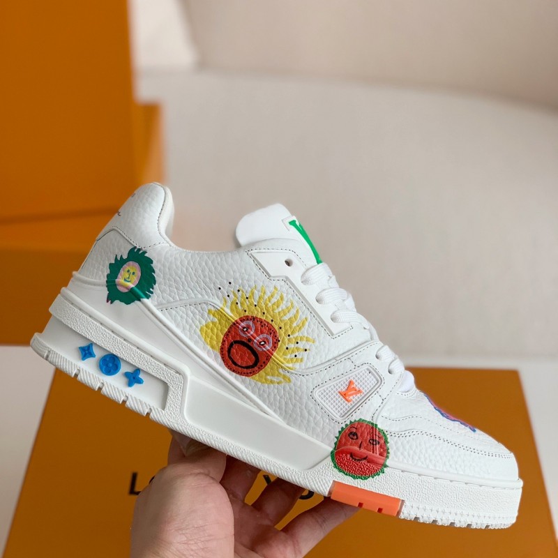 L0*is V*t0n TRAINER Sneakers