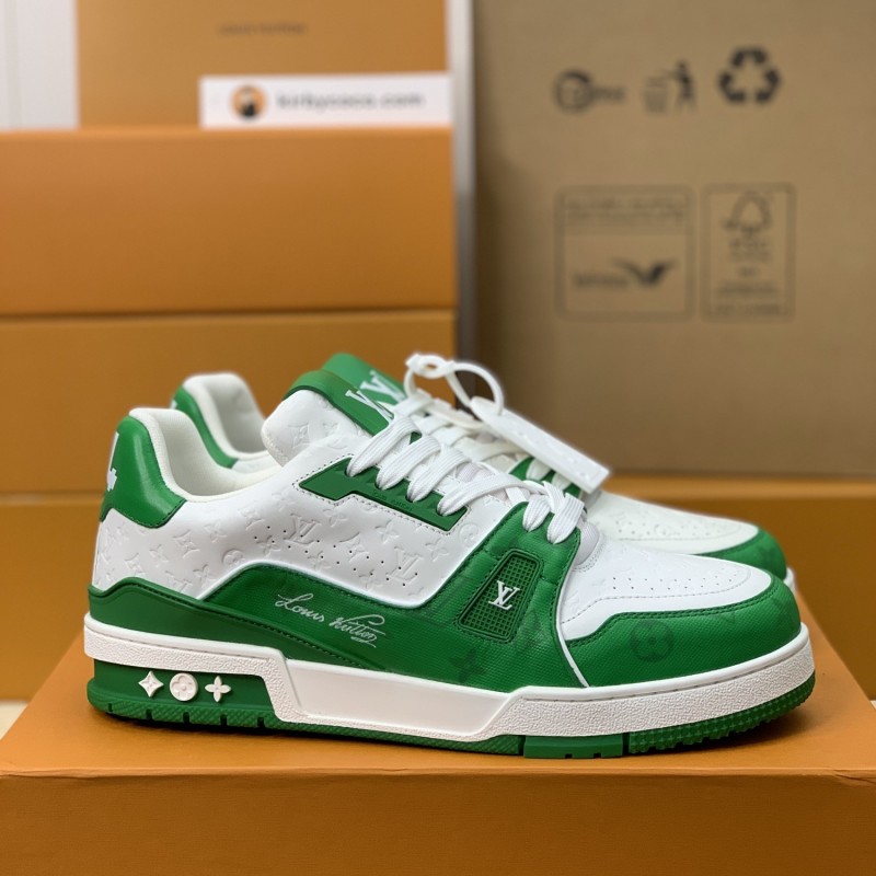 L0*is V*t0n TRAINER Sneakers