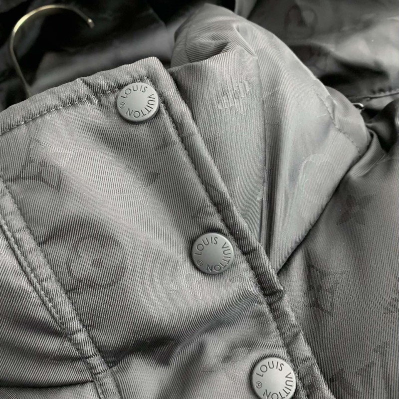 L0*is V*t0n LOGO Down Jacket