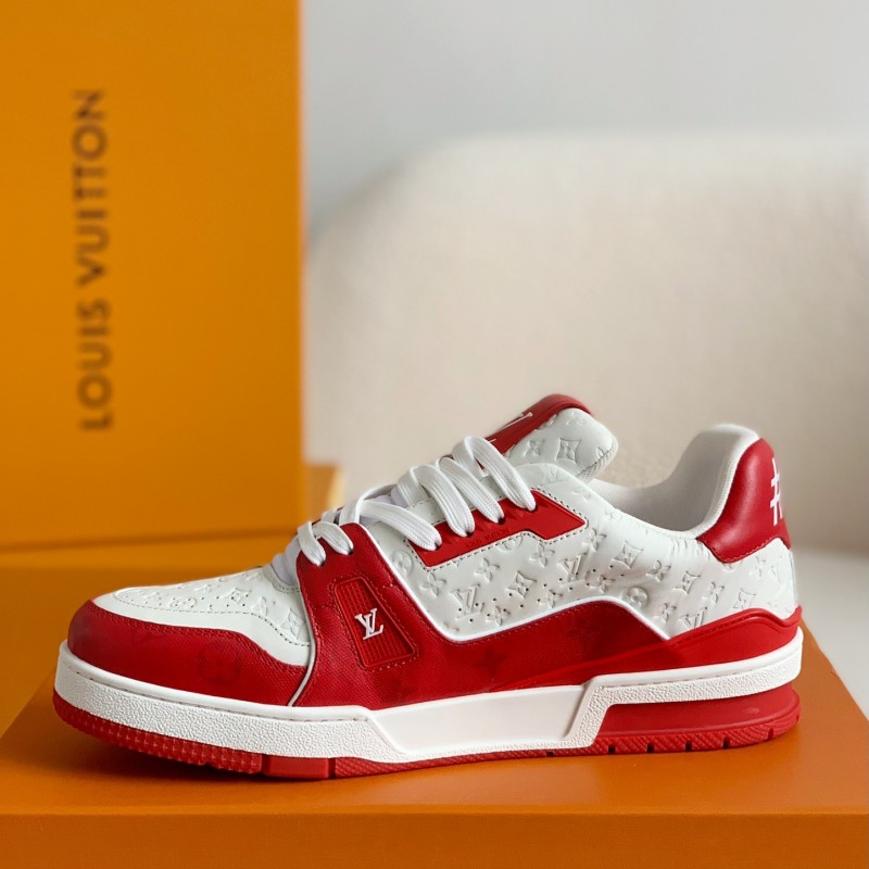 L0*is V*t0n TRAINER SNEAKERS